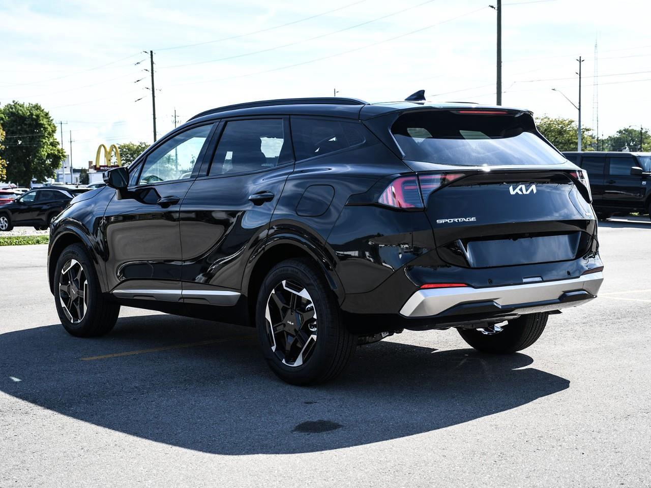 2027 Kia Sportage Hybrid 2027 Kia Sportage Hybrid – EX Premium | Stock #LKSP00809 Photo3