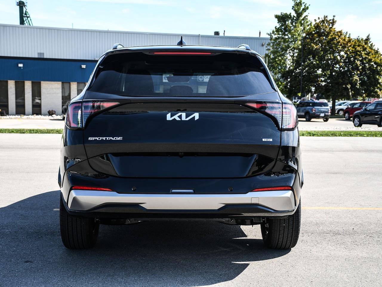 2027 Kia Sportage Hybrid 2027 Kia Sportage Hybrid – EX Premium | Stock #LKSP00809 Photo4