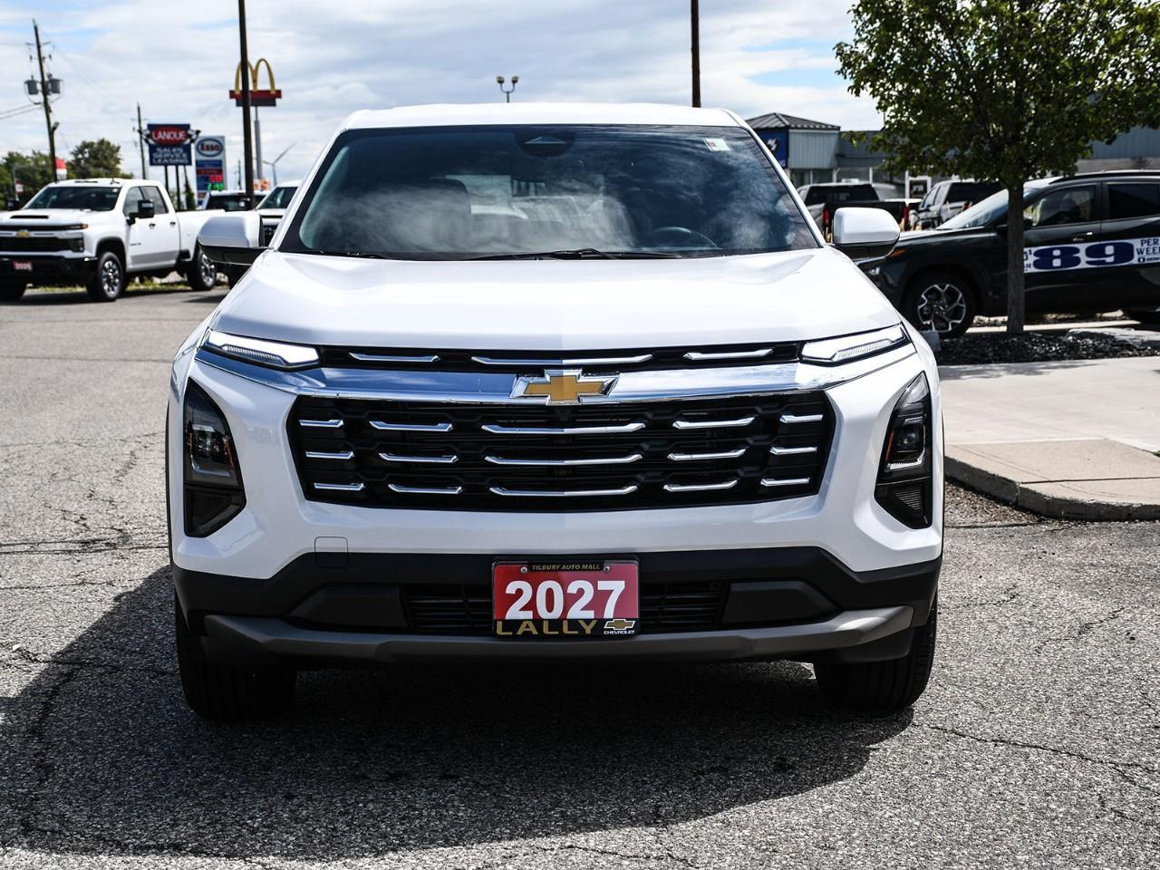 2027 Chevrolet Equinox LT Photo5