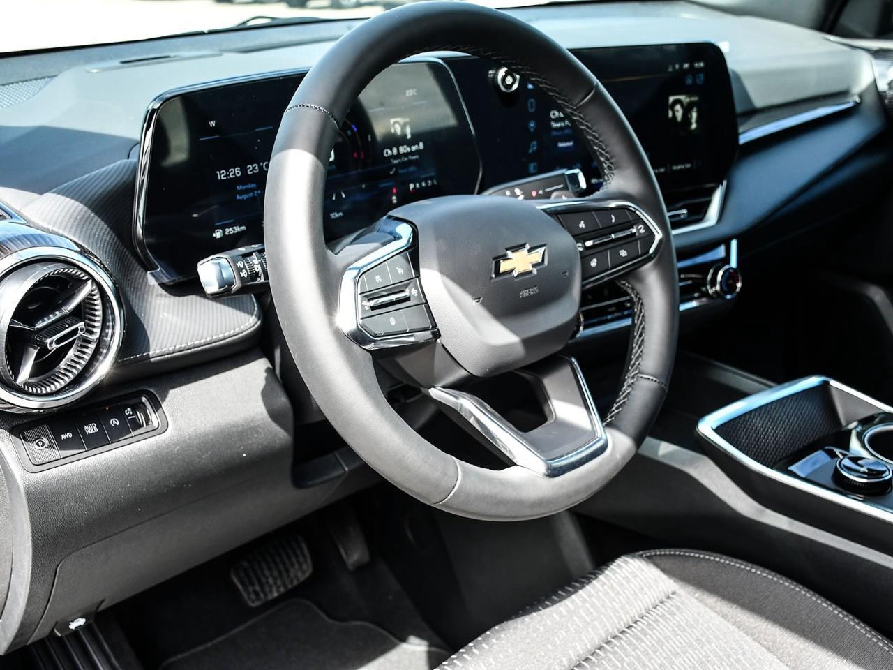 2027 Chevrolet Equinox LT Photo