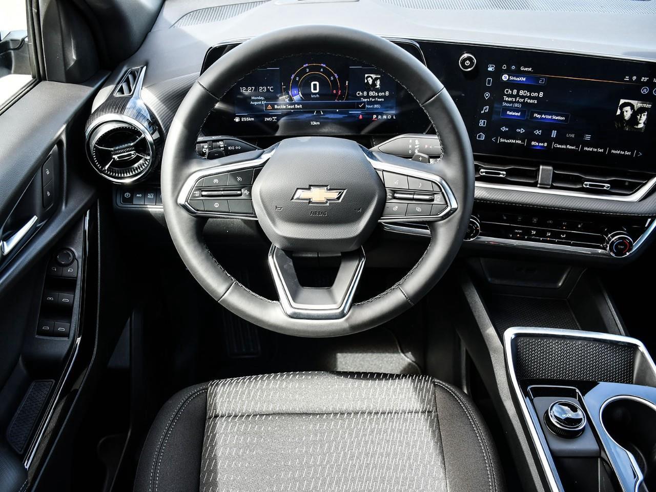2027 Chevrolet Equinox LT Photo