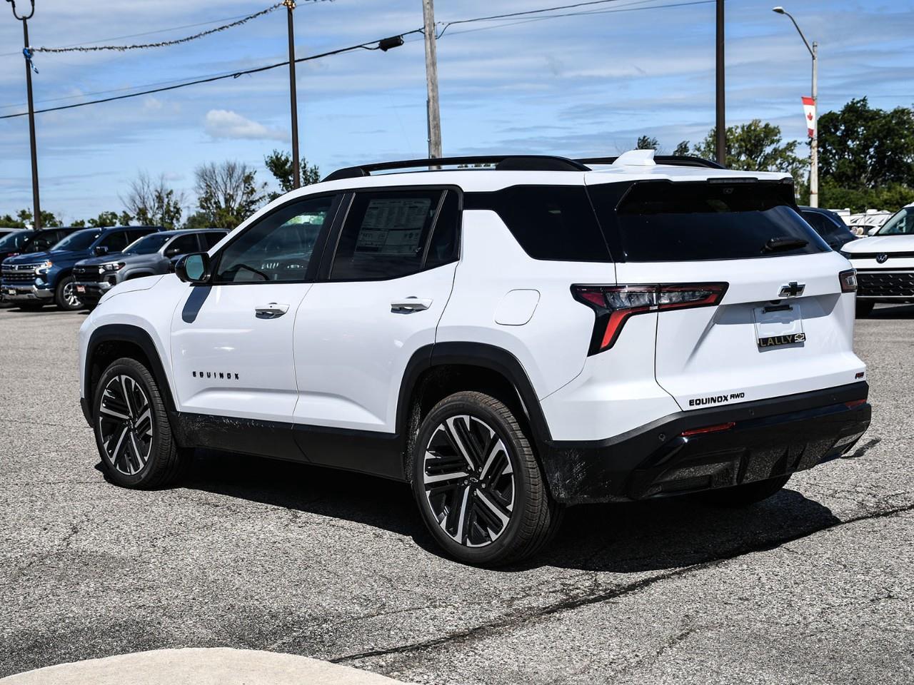 2027 Chevrolet Equinox RS Photo