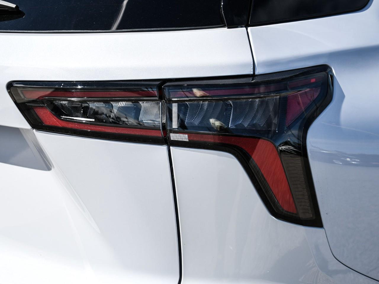 2027 Chevrolet Equinox RS Photo