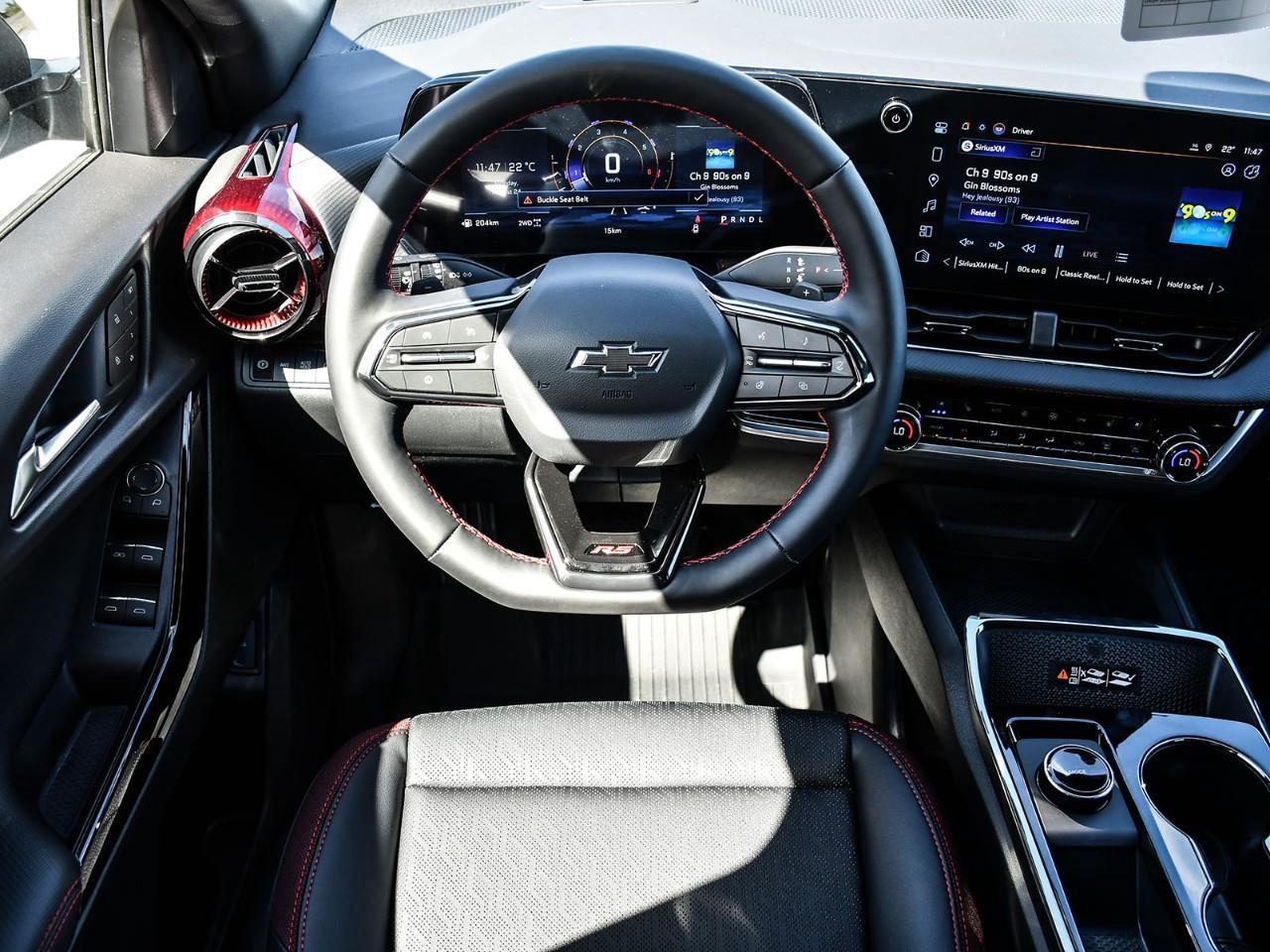 2027 Chevrolet Equinox RS Photo