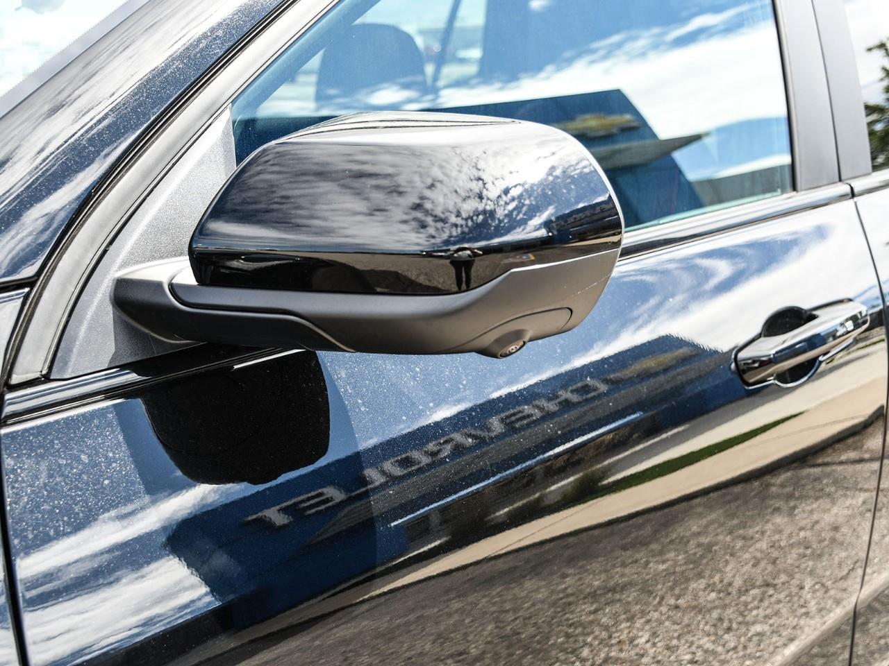 2027 Chevrolet Equinox RS Photo
