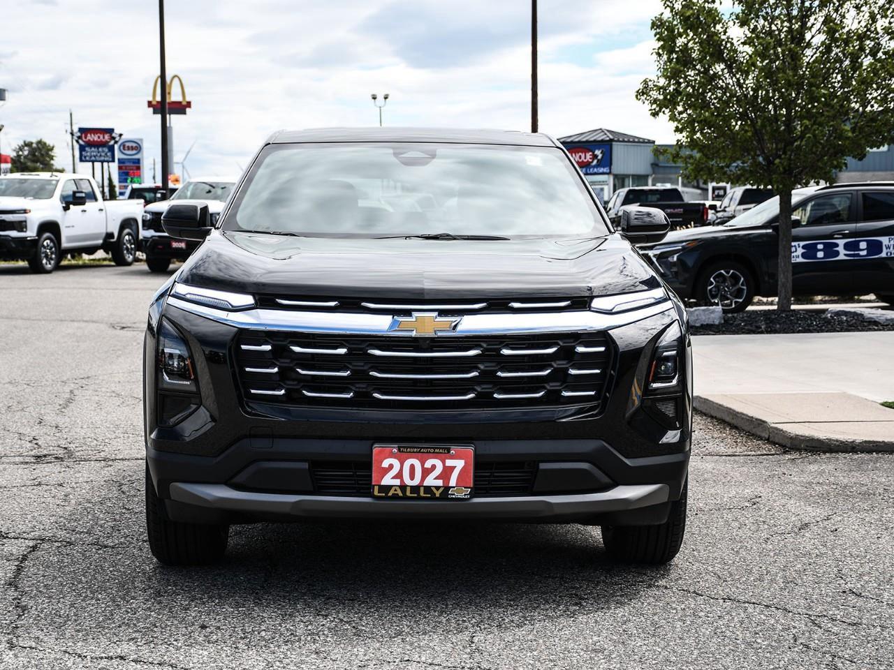 2027 Chevrolet Equinox LT Photo5