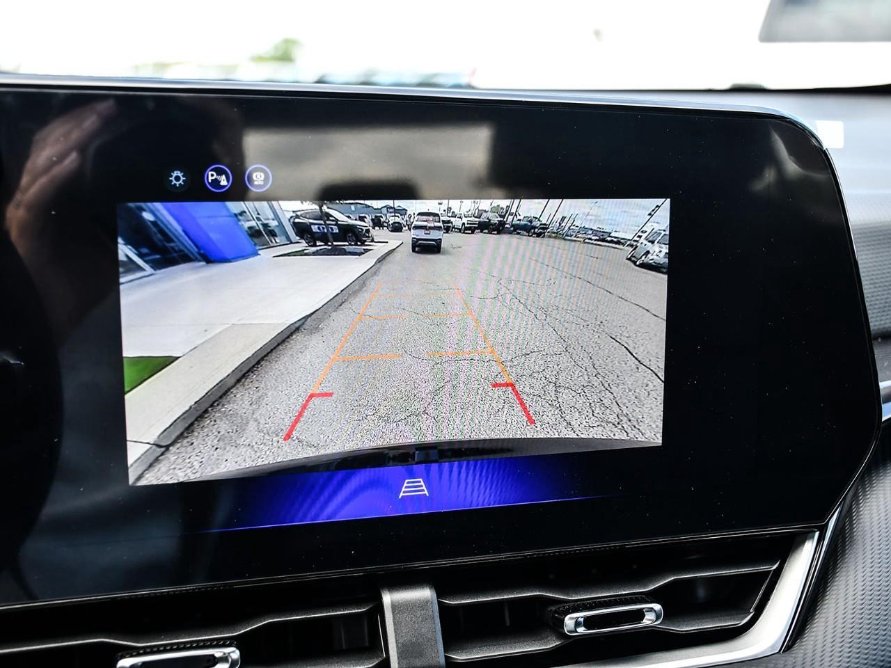 2027 Chevrolet Equinox LT Photo