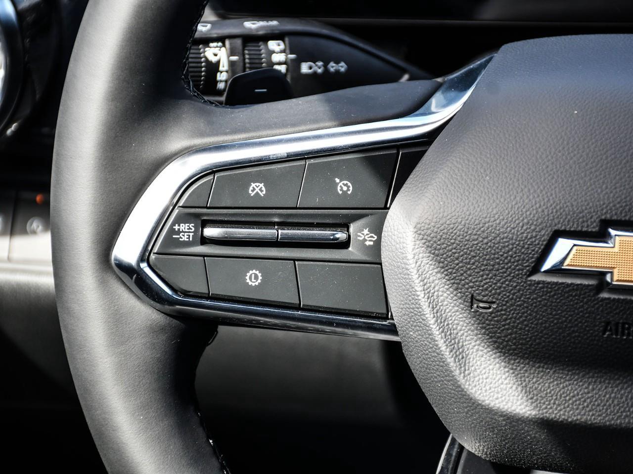 2027 Chevrolet Equinox LT Photo