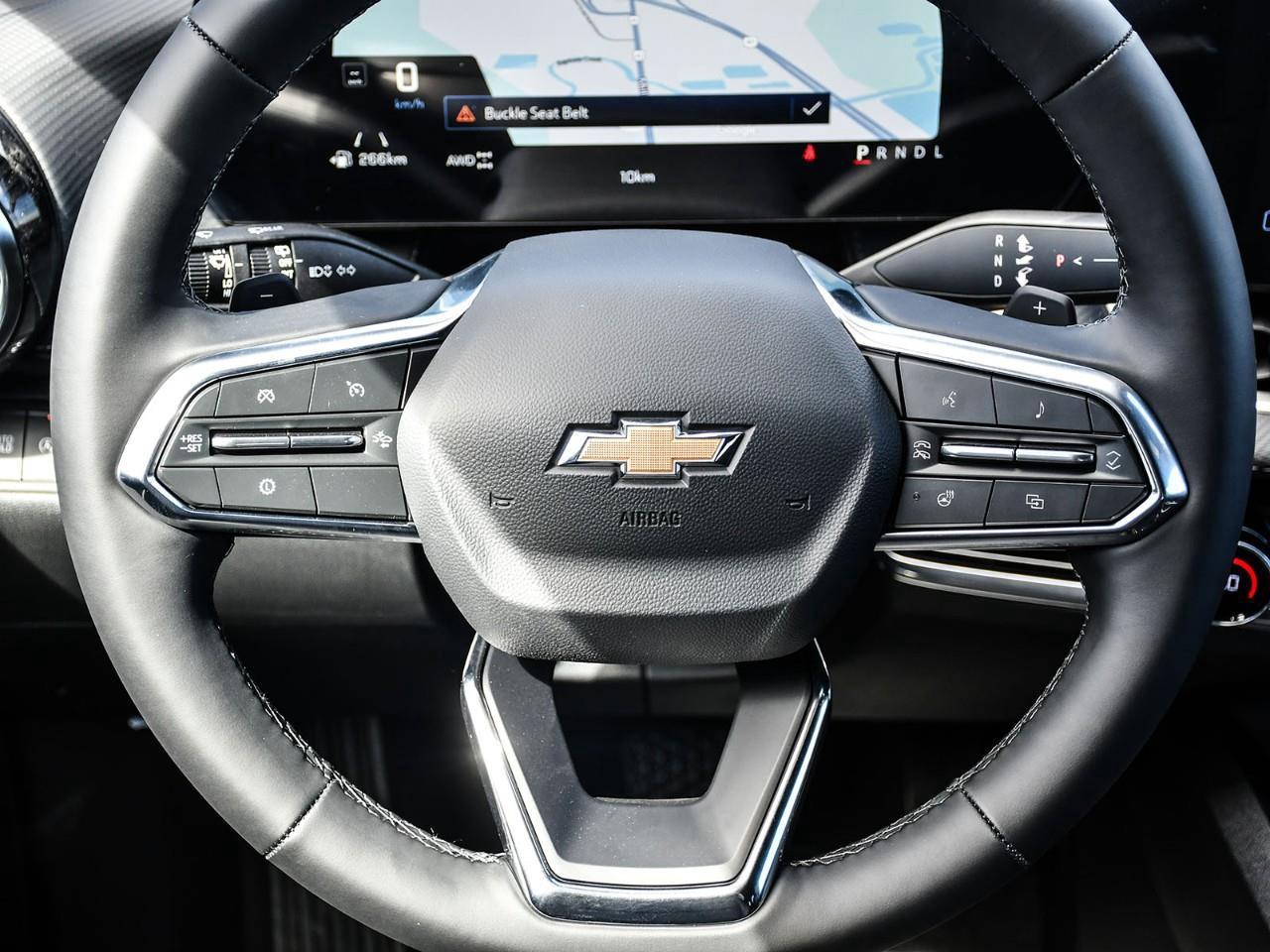 2027 Chevrolet Equinox LT Photo