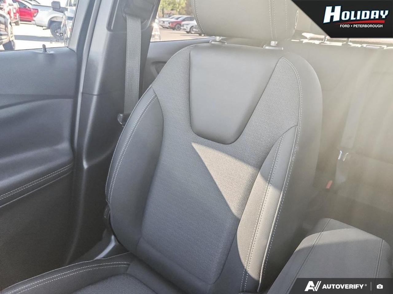 2021 Buick Encore GX SELECT Photo