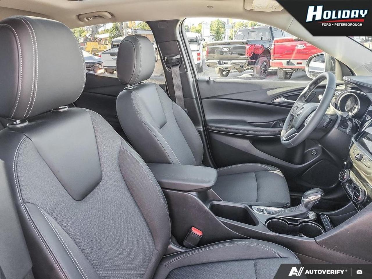 2021 Buick Encore GX SELECT Photo