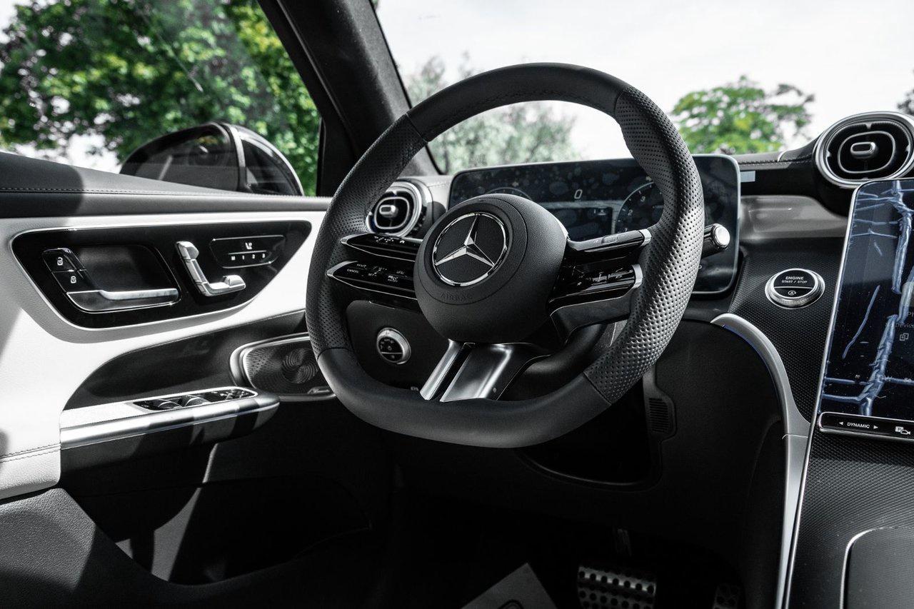 2026 Mercedes-Benz GLC GLC 300 Photo