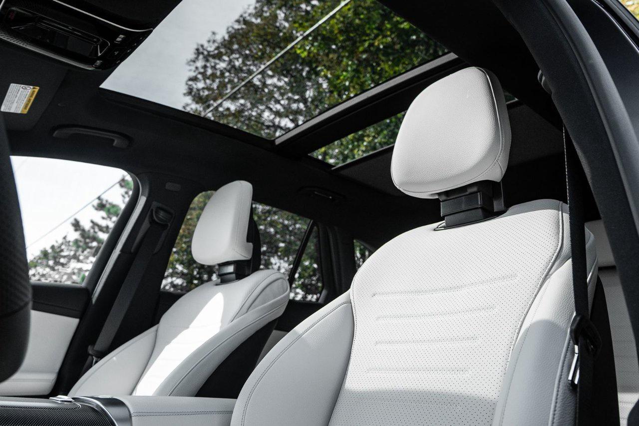 2026 Mercedes-Benz GLC GLC 300 Photo