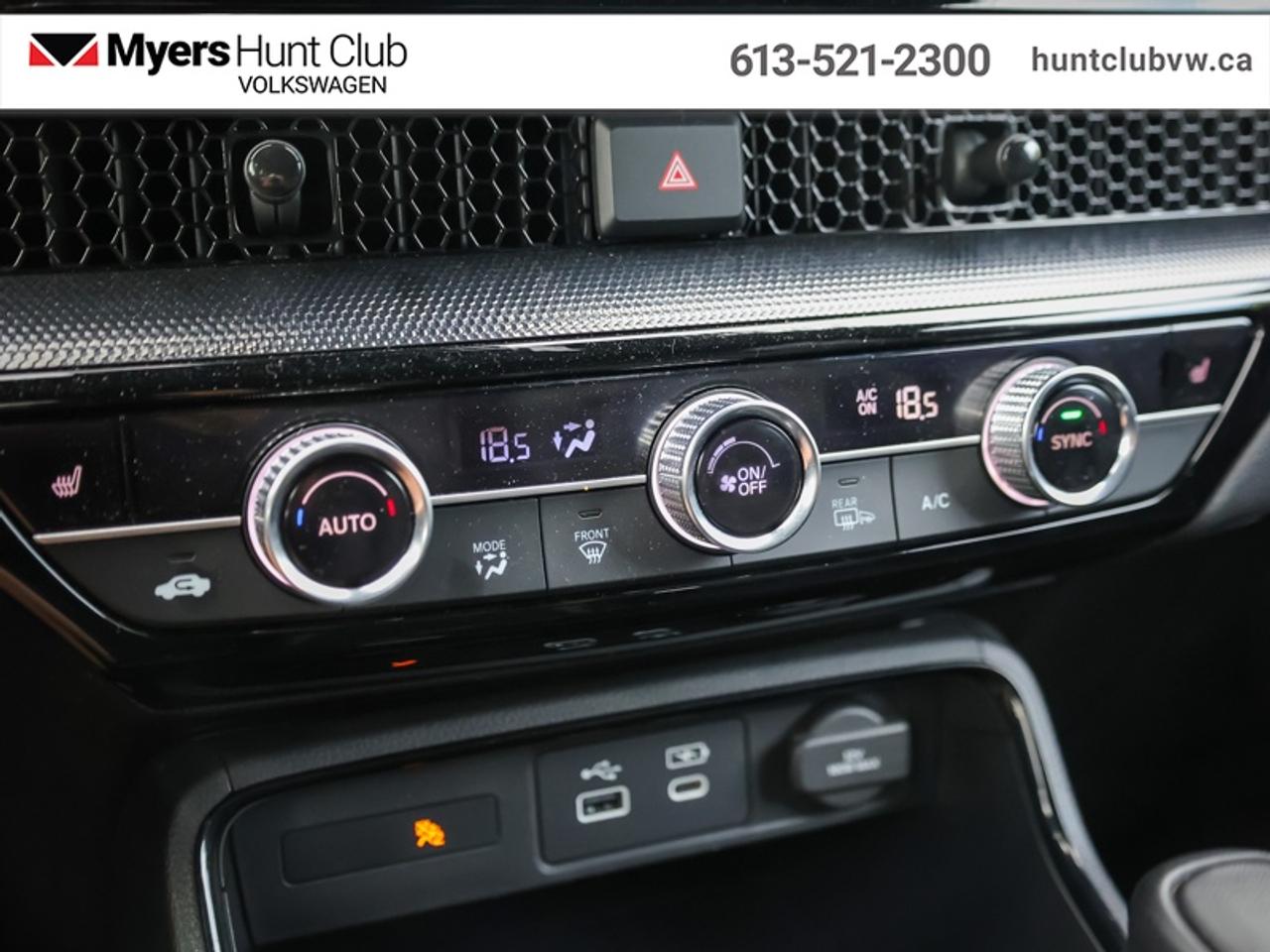 2023 Honda CR-V Hybrid Touring  - Leather Seats Photo