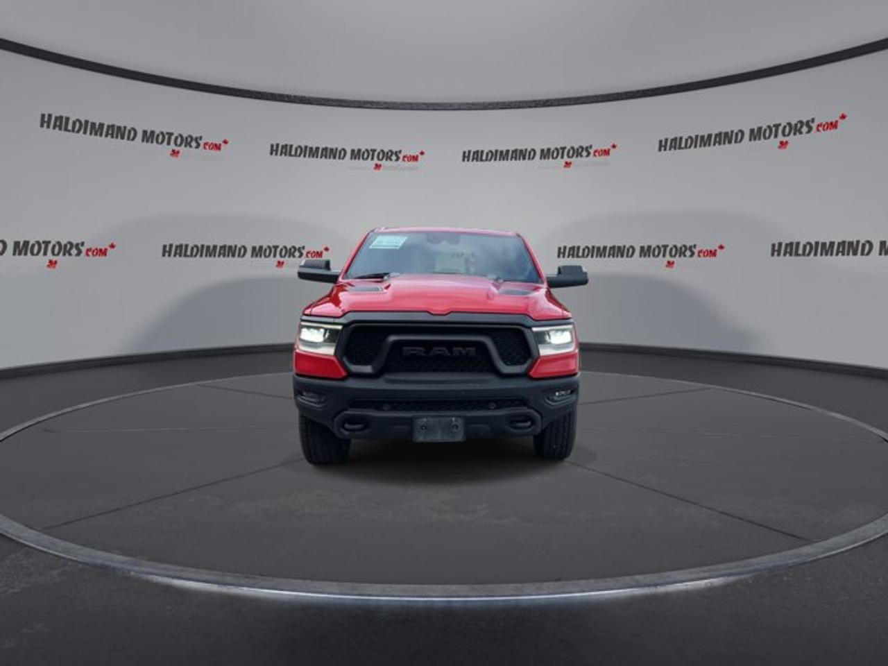 2021 RAM 1500 Rebel Crew Cab 5'7 Box 4WD | No Accidents | Heated Steering Photo2