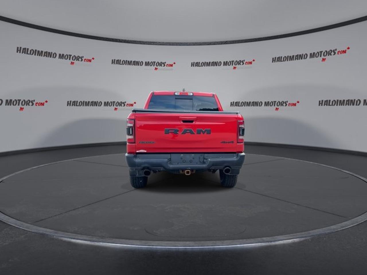 2021 RAM 1500 Rebel Crew Cab 5'7 Box 4WD | No Accidents | Heated Steering Photo