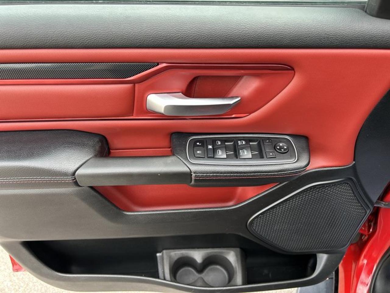 2021 RAM 1500 Rebel Crew Cab 5'7 Box 4WD | No Accidents | Heated Steering Photo