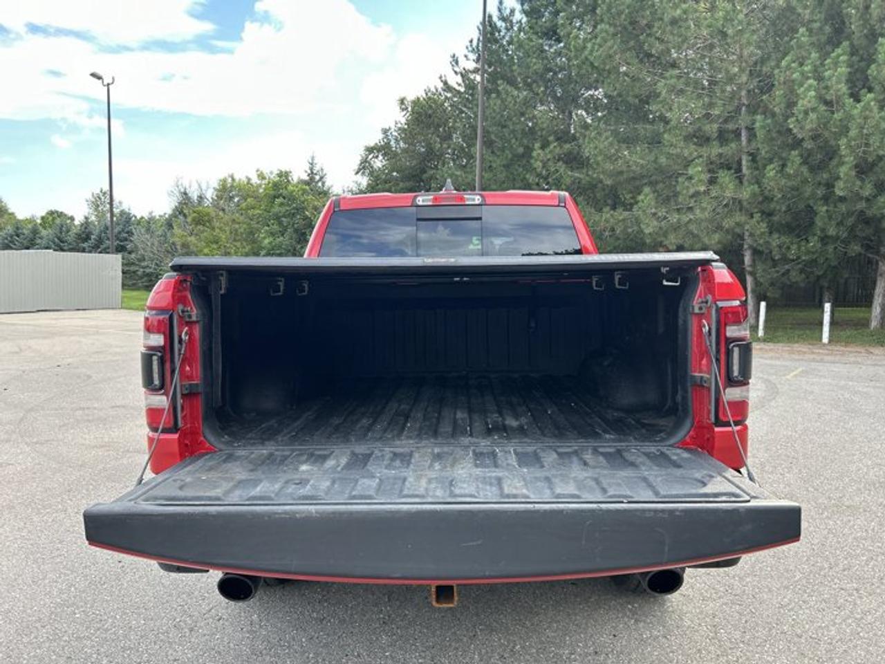 2021 RAM 1500 Rebel Crew Cab 5'7 Box 4WD | No Accidents | Heated Steering Photo
