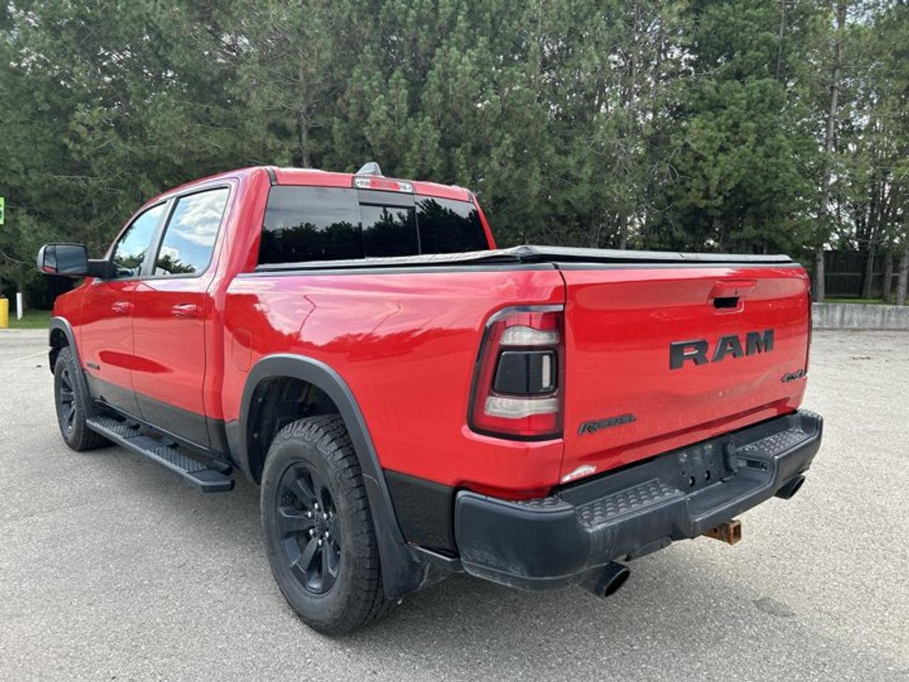 2021 RAM 1500 Rebel Crew Cab 5'7 Box 4WD | No Accidents | Heated Steering Photo