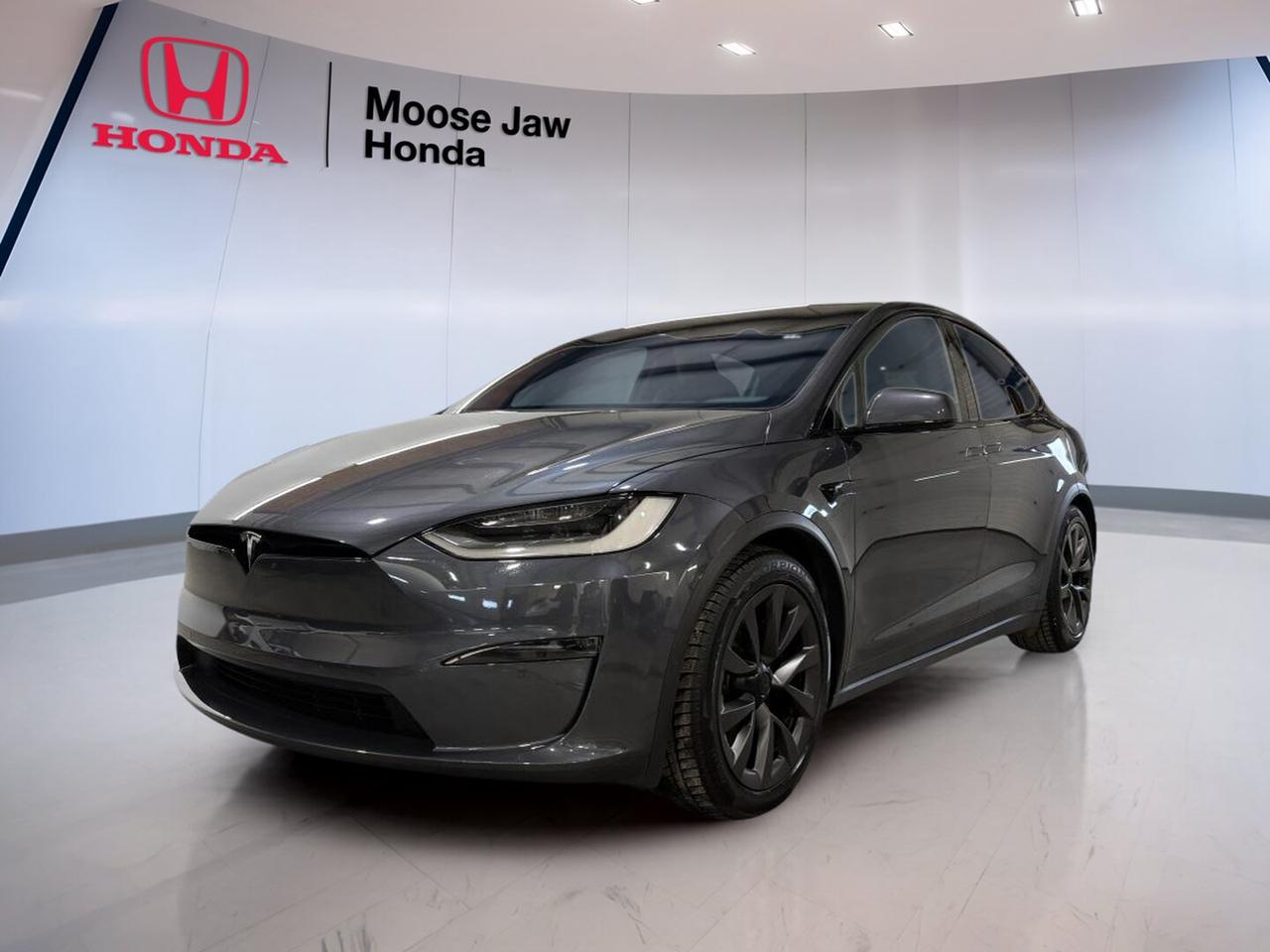 Used 2022 Tesla Model X Base for sale in Moose Jaw, SK