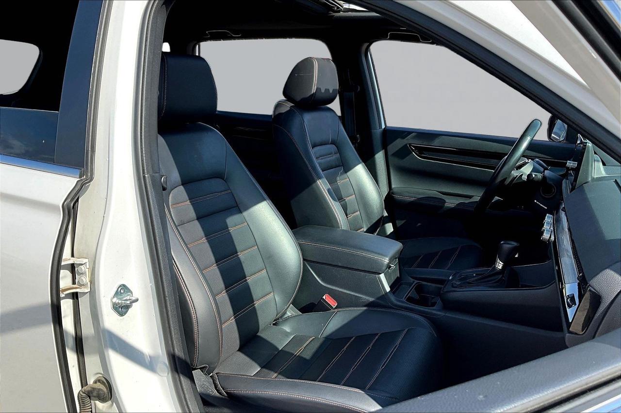 2023 Honda CR-V Sport Touring | Navigation | Heated Wheel | AWD Photo