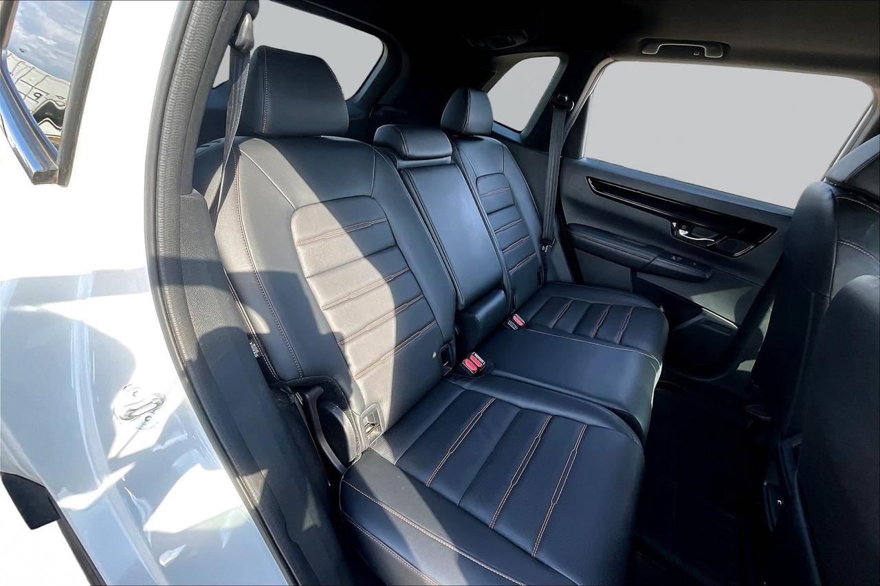 2023 Honda CR-V Sport Touring | Navigation | Heated Wheel | AWD Photo