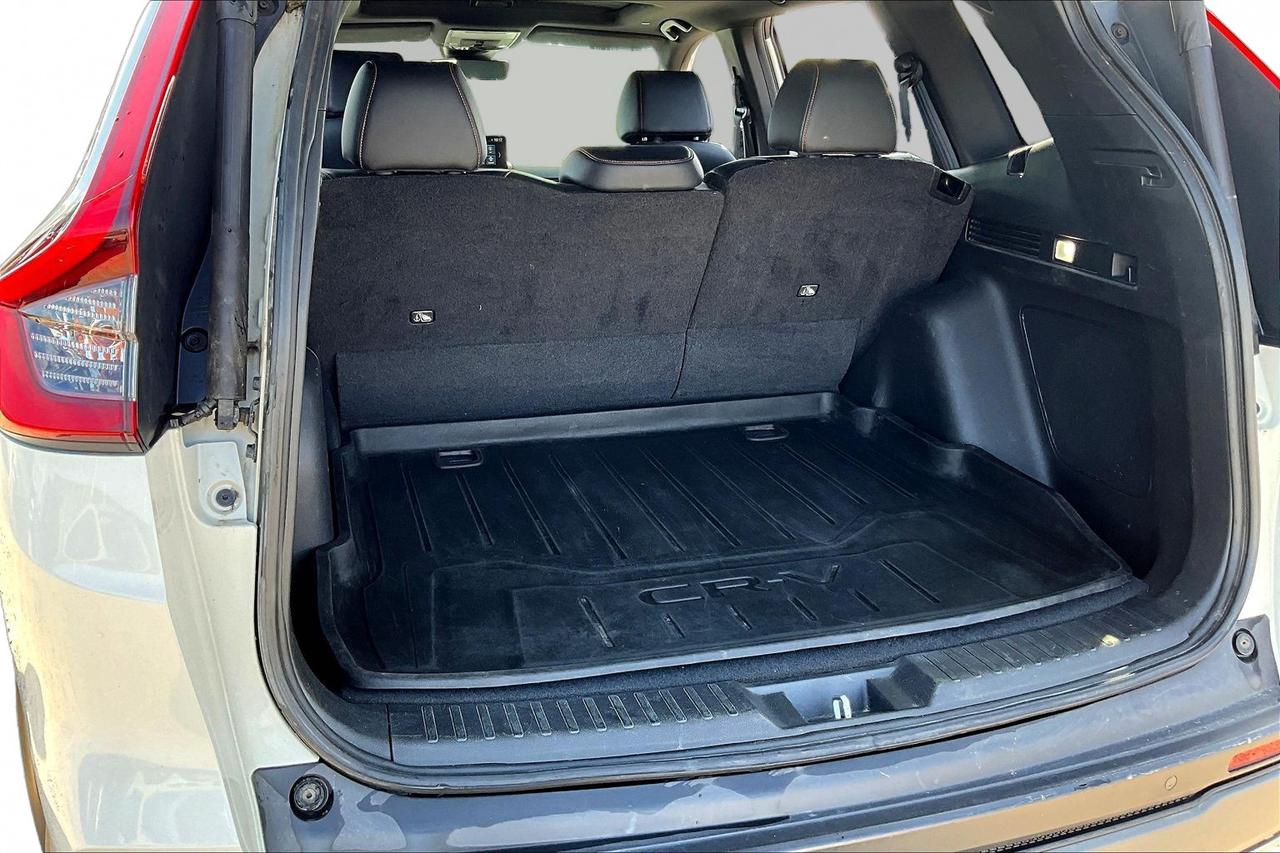 2023 Honda CR-V Sport Touring | Navigation | Heated Wheel | AWD Photo
