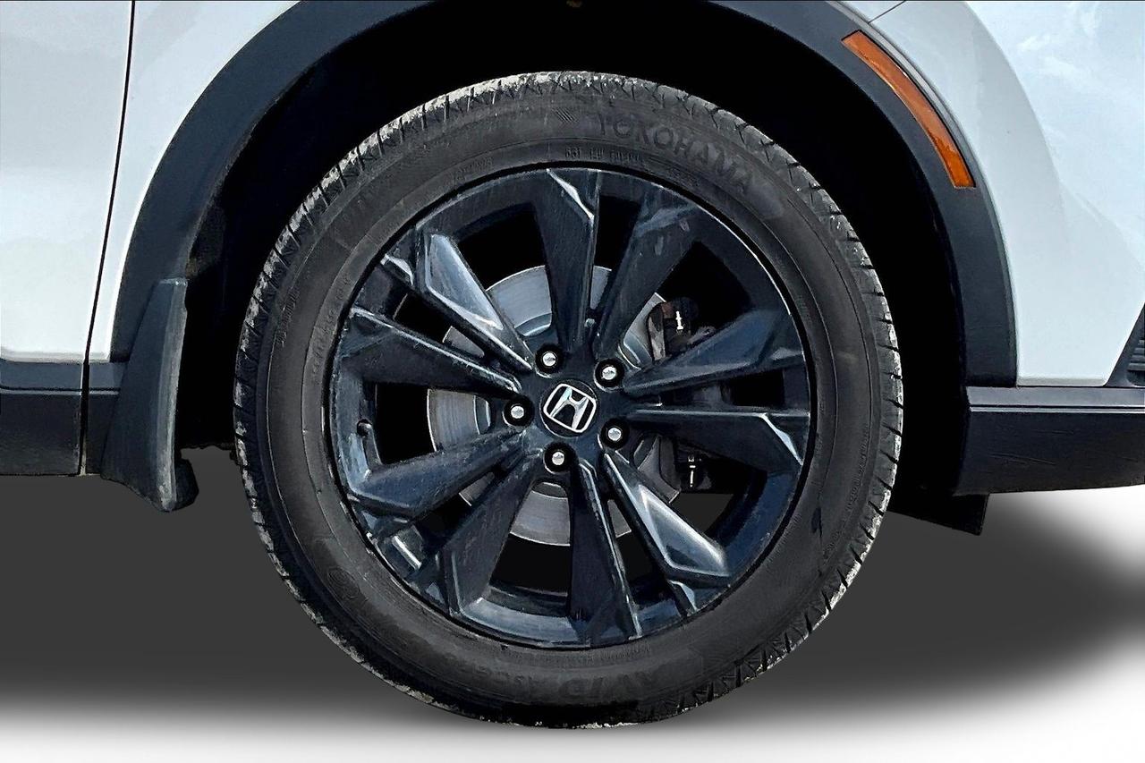 2023 Honda CR-V Sport Touring | Navigation | Heated Wheel | AWD Photo
