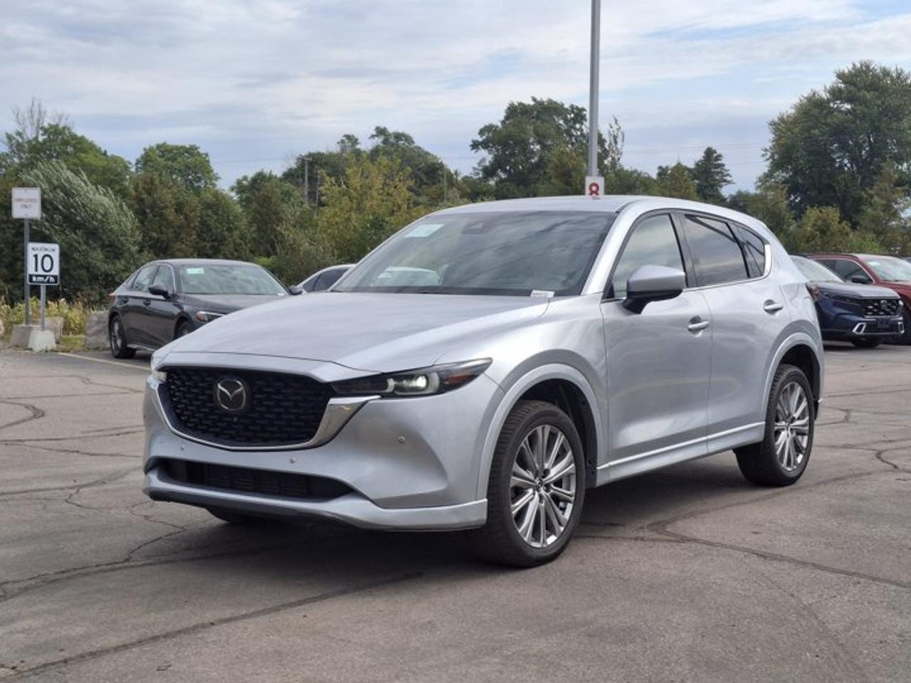 2022 Mazda CX-5 Signature Turbo AWD | Leather | Sunroof | HUD | Heated + Ventilated Seats | Heated Steering & More ! Photo