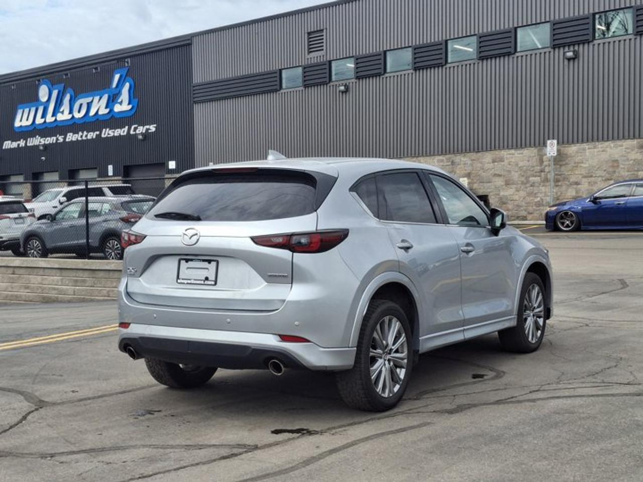 2022 Mazda CX-5 Signature Turbo AWD | Leather | Sunroof | HUD | Heated + Ventilated Seats | Heated Steering & More ! Photo