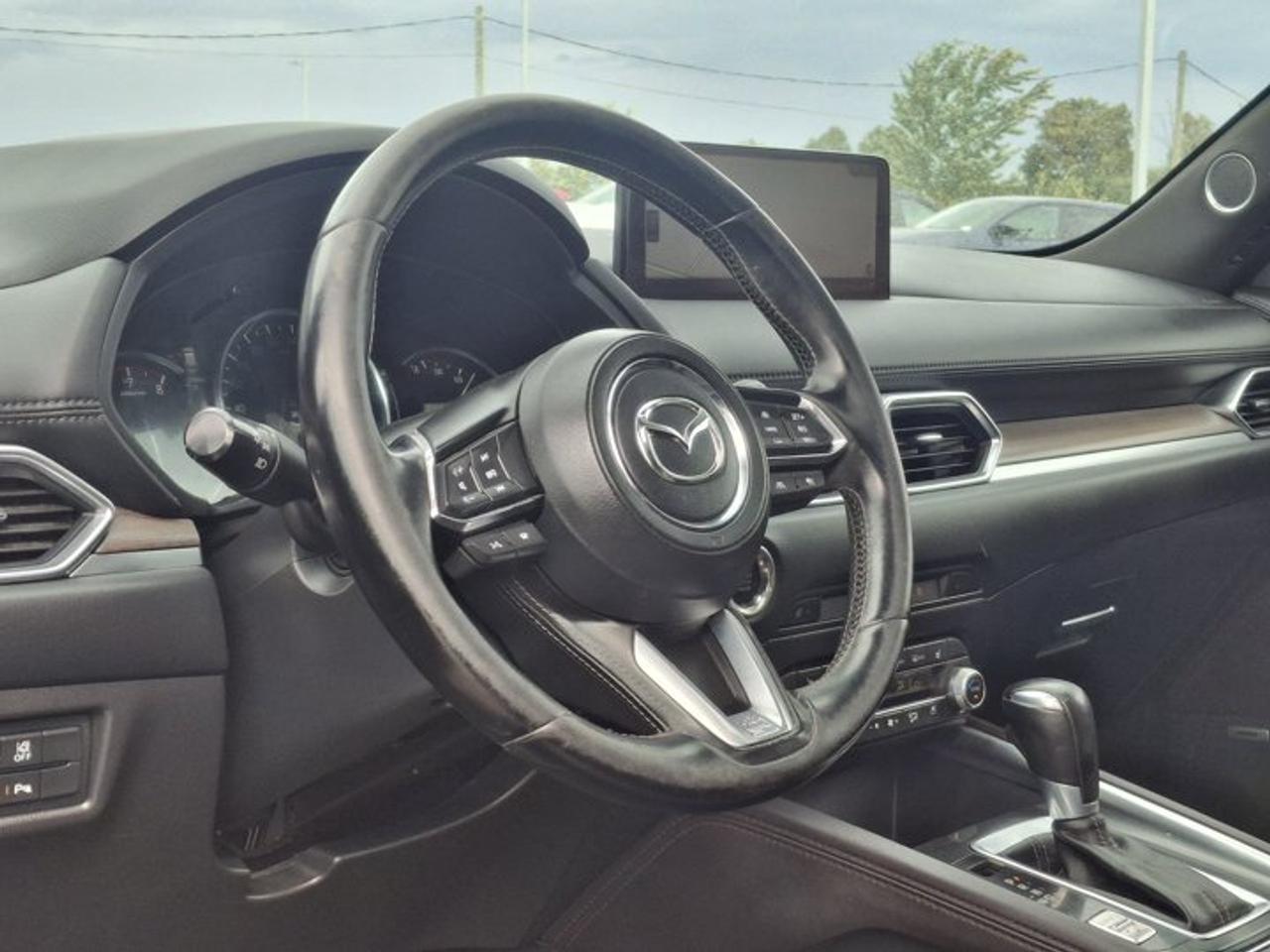 2022 Mazda CX-5 Signature Turbo AWD | Leather | Sunroof | HUD | Heated + Ventilated Seats | Heated Steering & More ! Photo