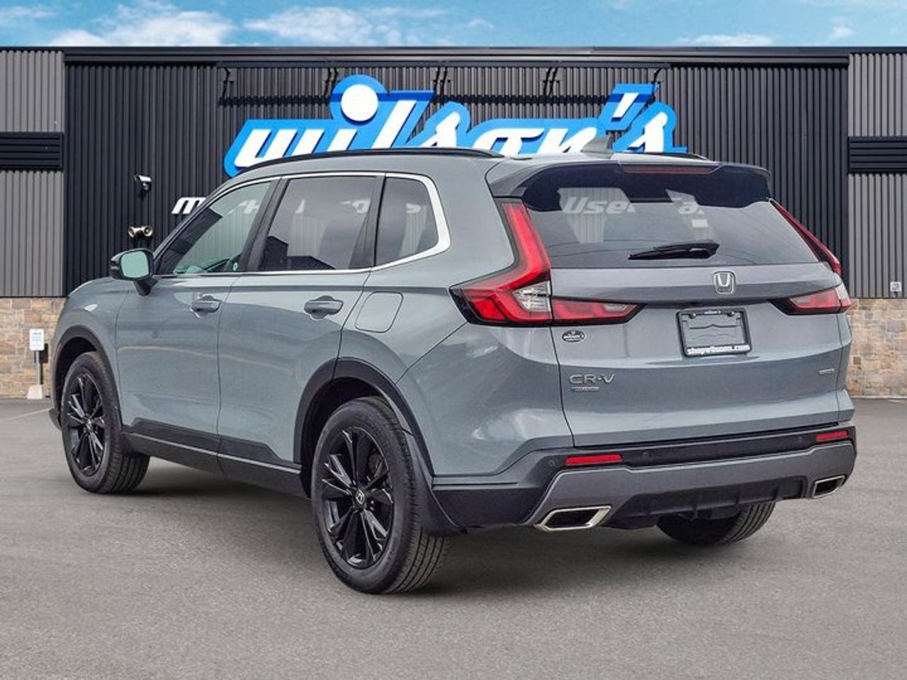 2023 Honda CR-V Hybrid Touring AWD | Leather | Sunroof | Nav | Heated Wheel + Seats | Adaptive Cruise | CarPlay & More ! Photo