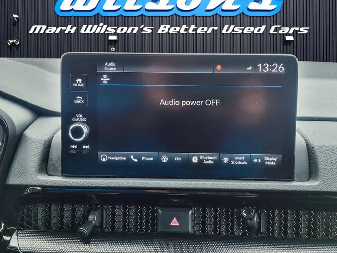 2023 Honda CR-V Hybrid Touring AWD | Leather | Sunroof | Nav | Heated Wheel + Seats | Adaptive Cruise | CarPlay & More ! Photo