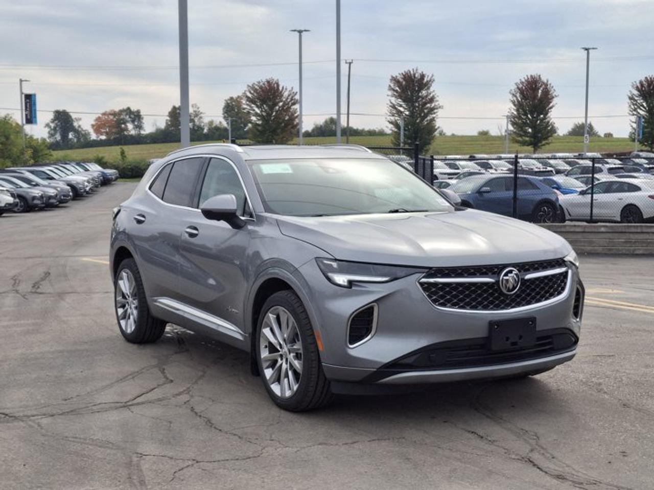 2023 Buick Envision Avenir AWD | Leather | Panoramic Sunroof | Heated Seats + Steering | Cooled Seats | and More ! Photo