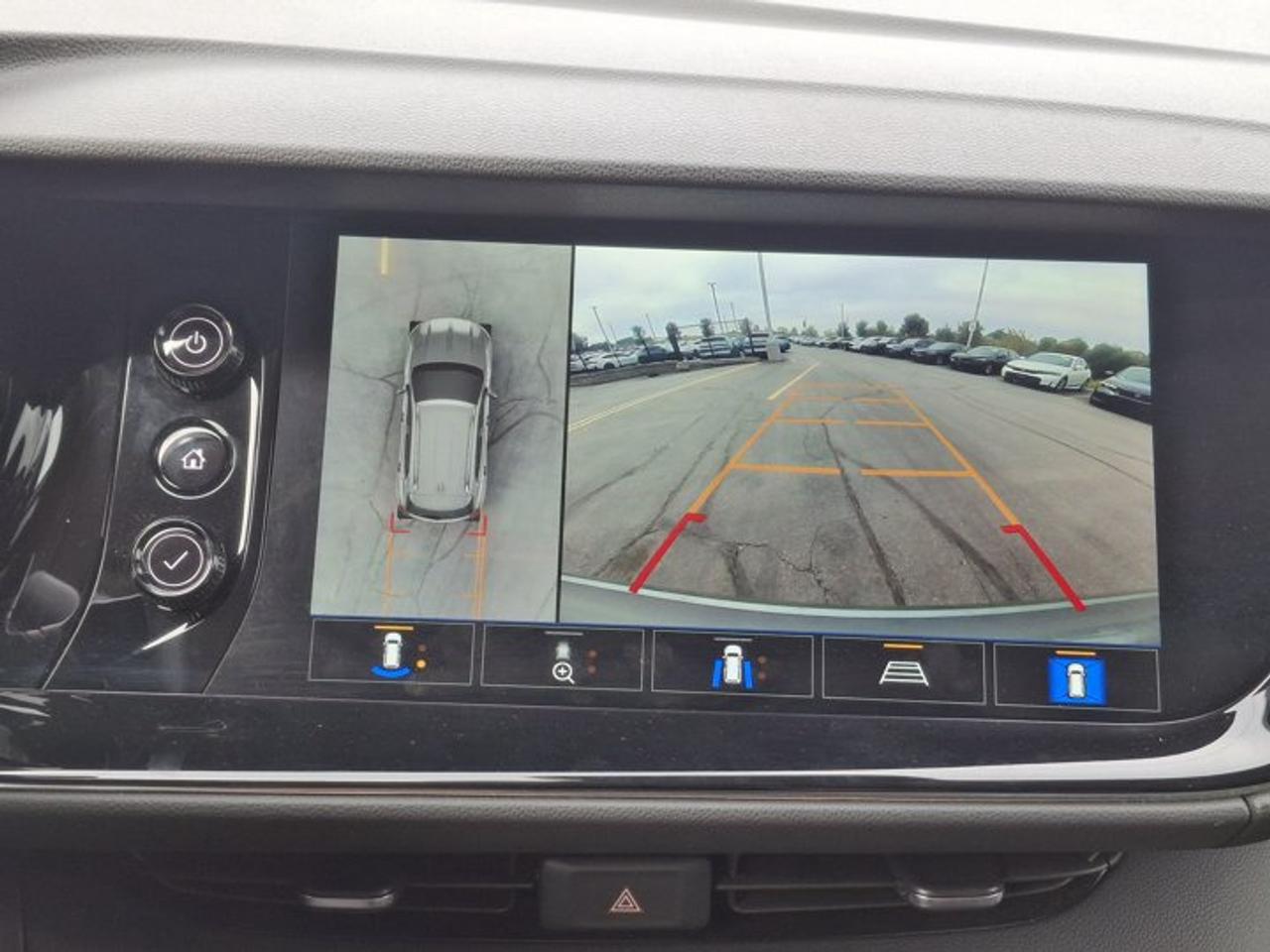 2023 Buick Envision Avenir AWD | Leather | Panoramic Sunroof | Heated Seats + Steering | Cooled Seats | and More ! Photo