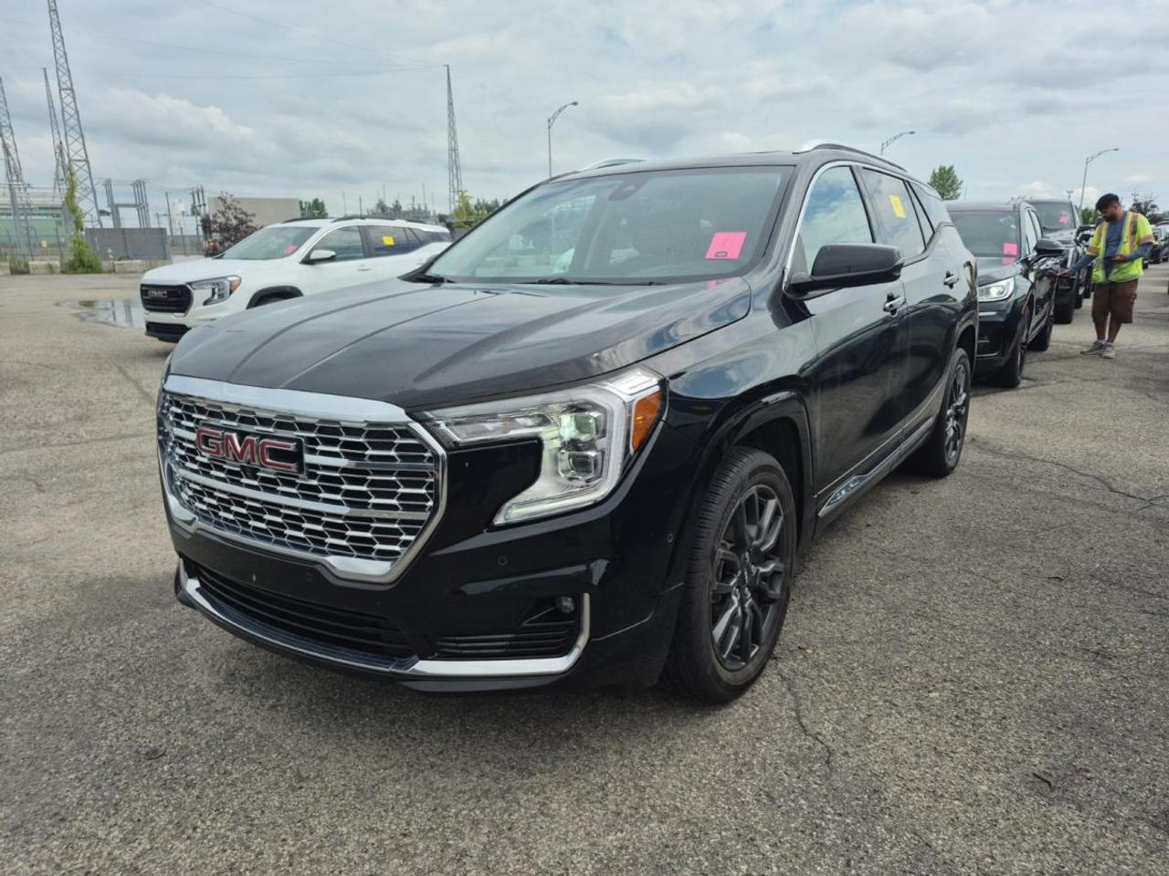 SERVING QUINTE FOR 60 YEARS!! 44,000 VEHICLES SOLD RETAIL! HIGH QUANTITY-QUALITY LEASE RETURNS AT LIVE MARKET PRICING. ALL VEHICLES COME CERTIFIED WITH A 90 POINT INSPECTION. BEST FINANCE RATES AND NO HIDDEN FEES. UP TO 300 VEHICLES IN ONE LOCATION. THE WAY USED CAR BUYING SHOULD BE