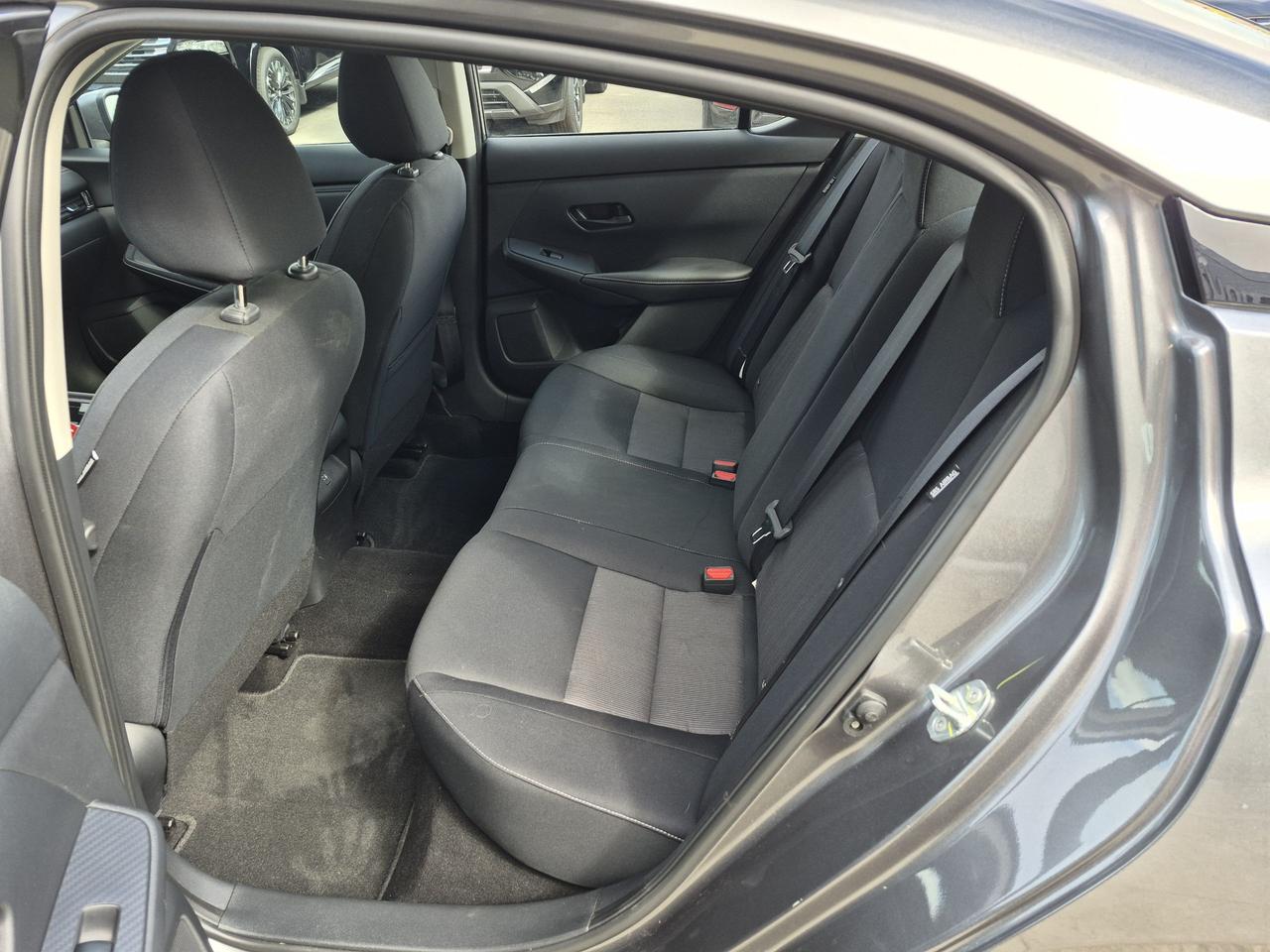 2024 Nissan Sentra SV Photo