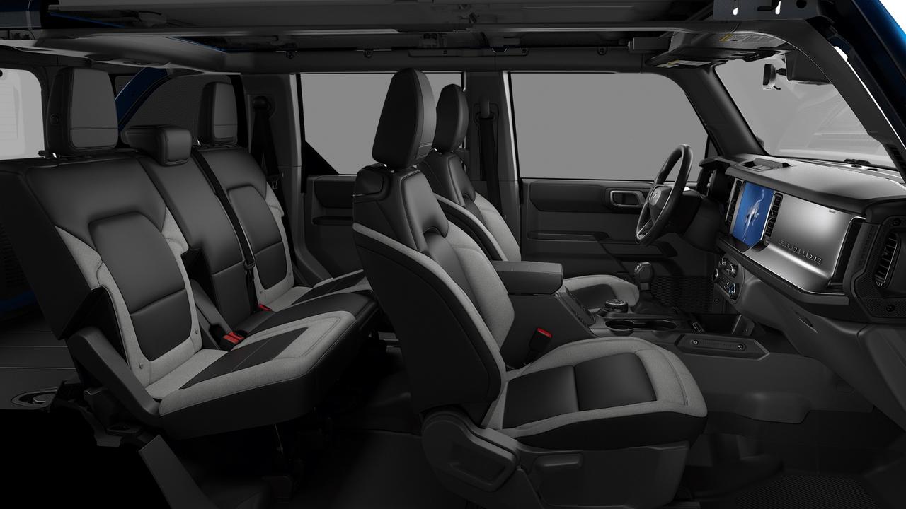 2026 Ford Bronco Base 4 Door 4x4 Photo4