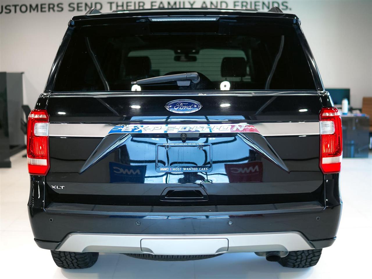 2019 Ford Expedition XLT 4X4 | LEATHER | 8 PASS | NO ACCIDENTS Photo