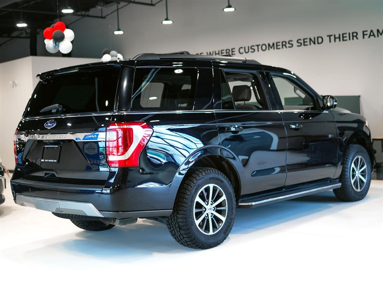 2019 Ford Expedition XLT 4X4 | LEATHER | 8 PASS | NO ACCIDENTS Photo