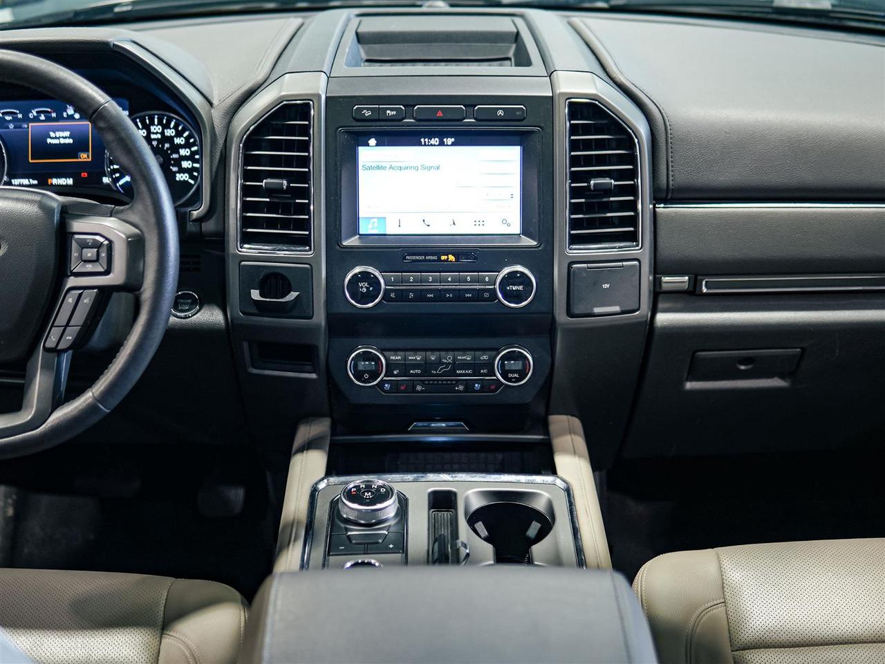 2019 Ford Expedition XLT 4X4 | LEATHER | 8 PASS | NO ACCIDENTS Photo