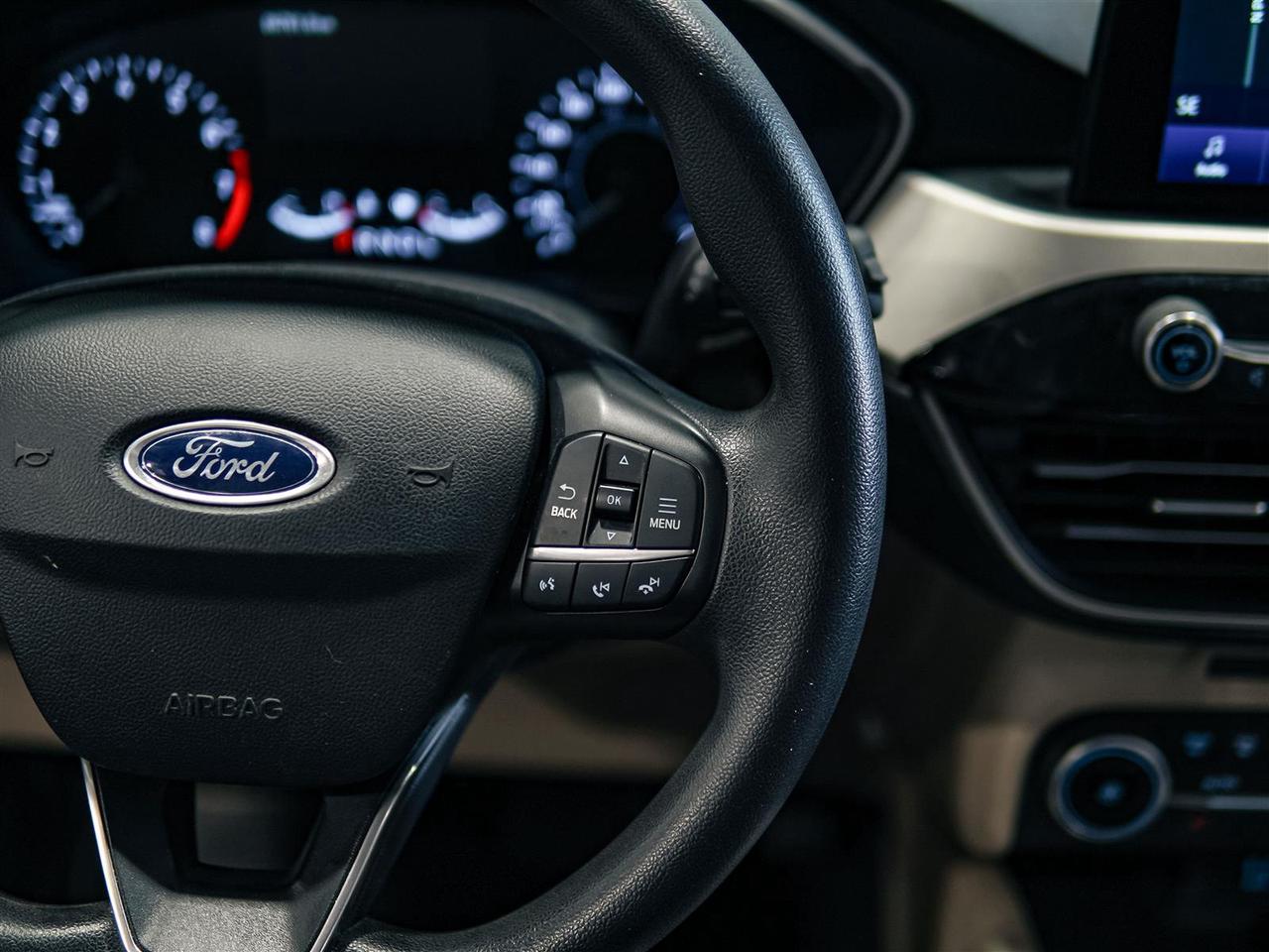 2020 Ford Escape SE 2.0L AWD | NO ACCIDENTS | NAV | BLIND | SENSORS Photo