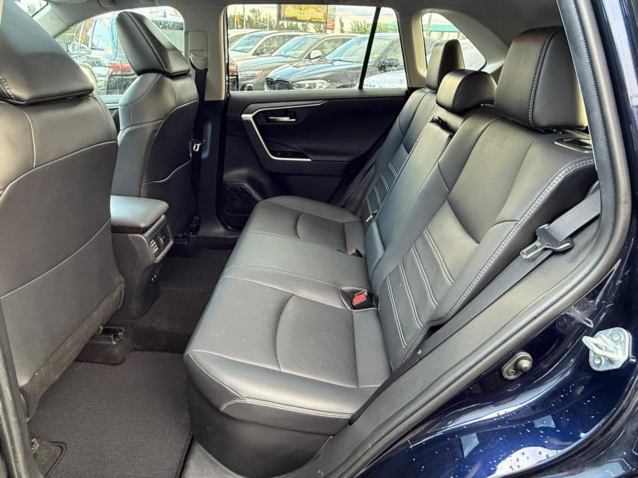 2021 Toyota RAV4 Hybrid Limited Photo