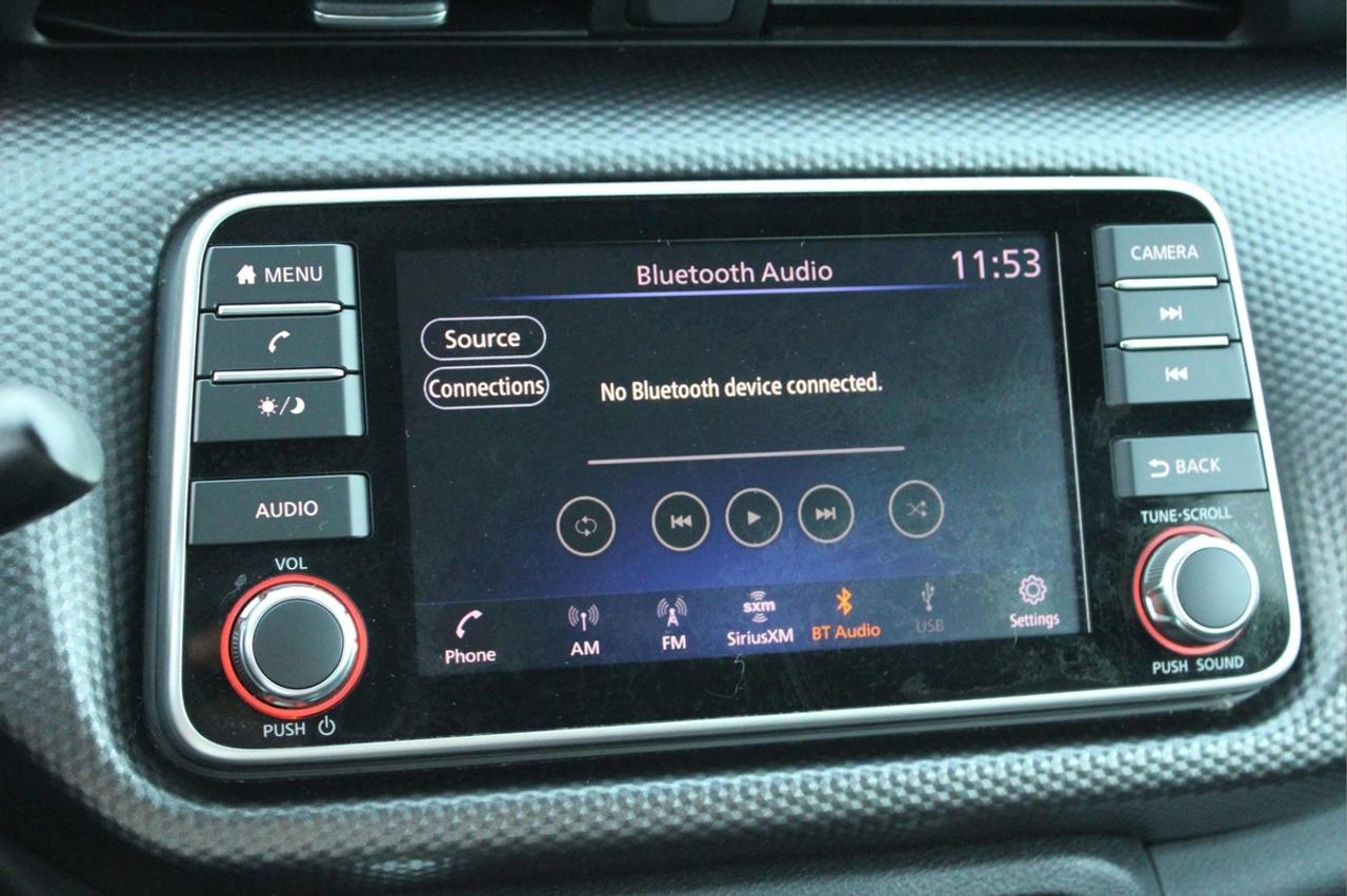 2018 Nissan Kicks SV Photo