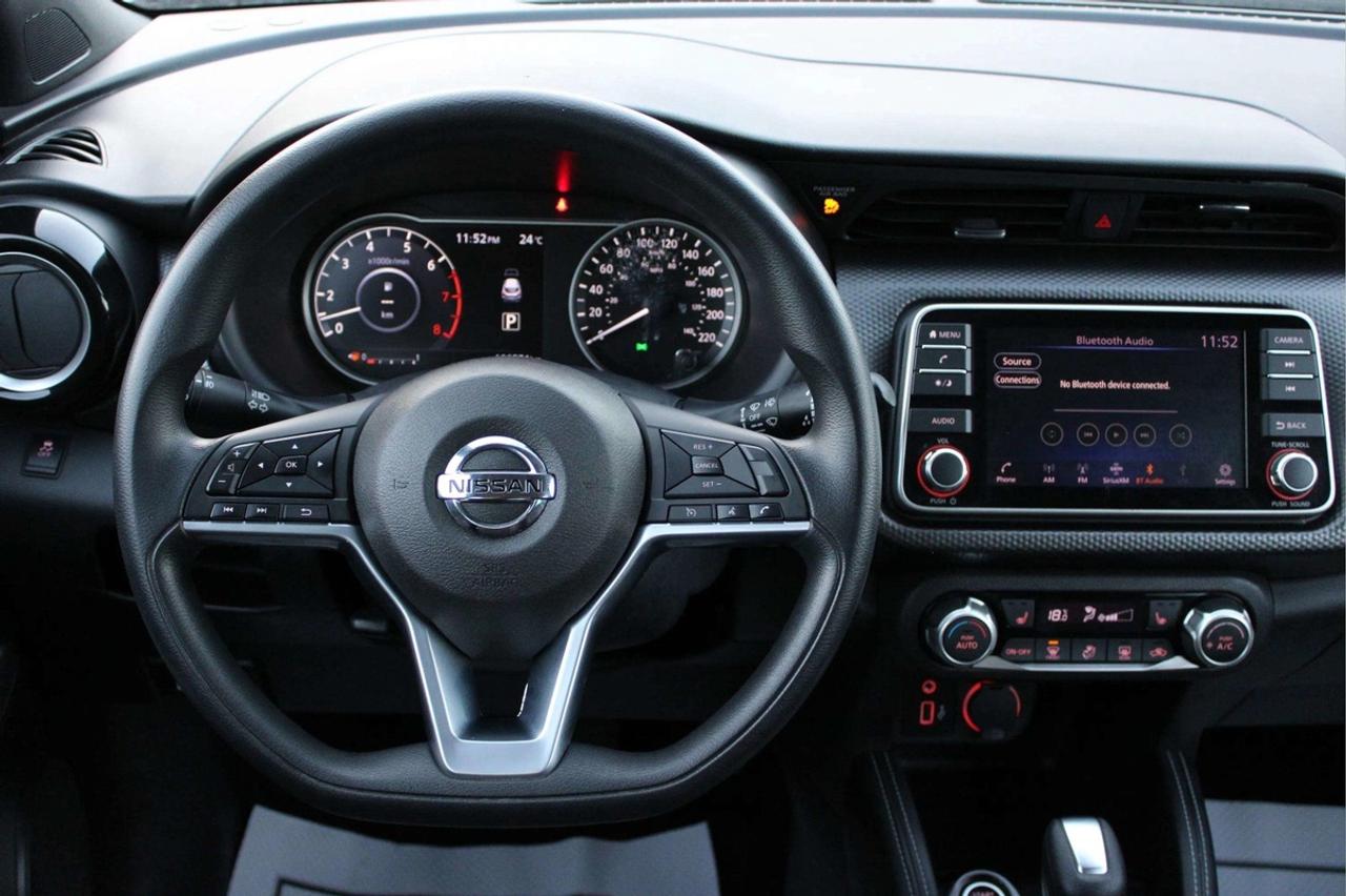 2018 Nissan Kicks SV Photo