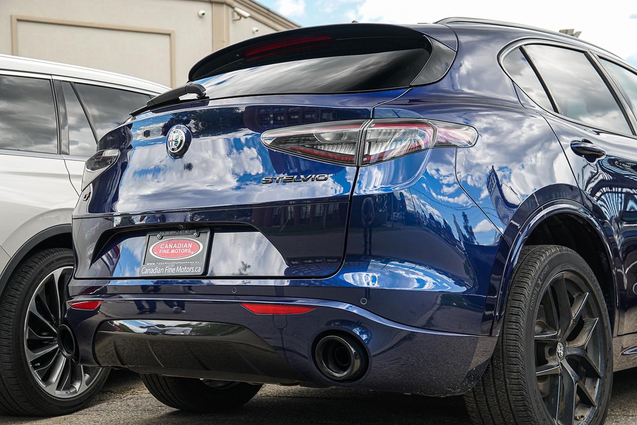 2021 Alfa Romeo Stelvio Ti Sport |AWD|ONE OWNER|BSM|NAVI|PANO|RED INT Photo