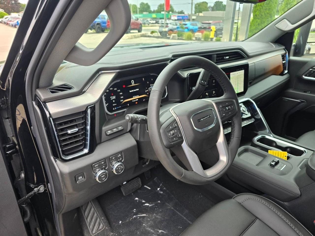 2026 GMC Sierra 3500 HD 4WD Crew Cab Long Box Denali Photo