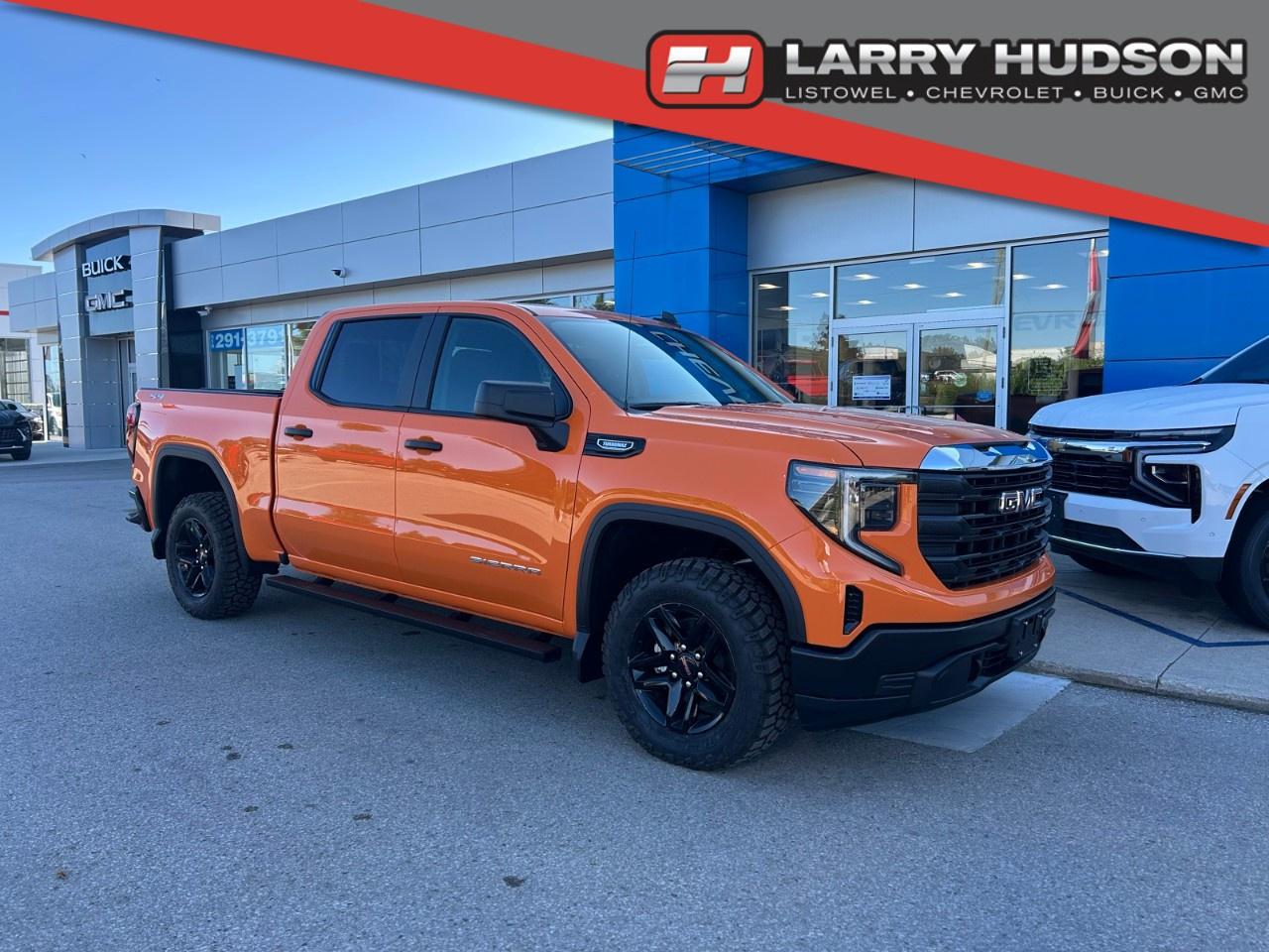 2026 GMC Sierra 1500 Crew Cab Short Box 4-Wheel Drive Pro Photo0