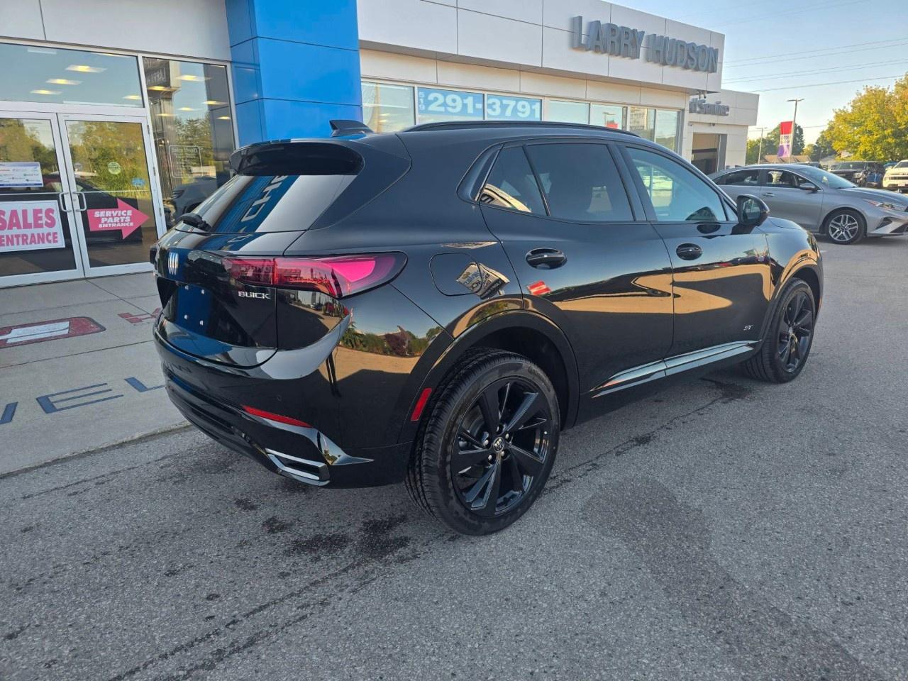 2026 Buick Envision AWD 4dr Sport Touring Photo2