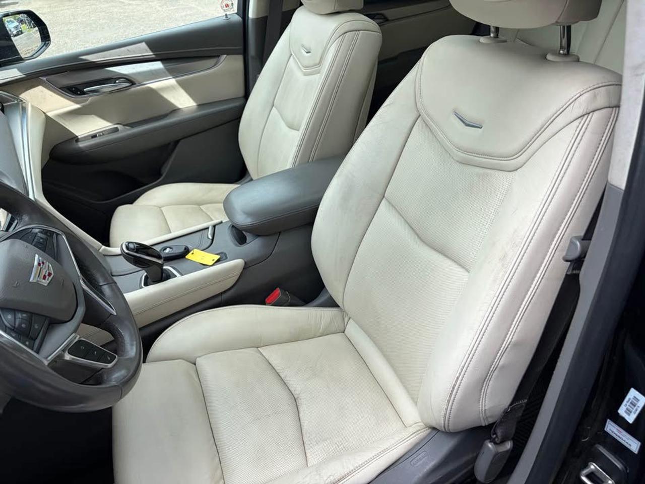 2017 Cadillac XT5 Luxury - Photo #6